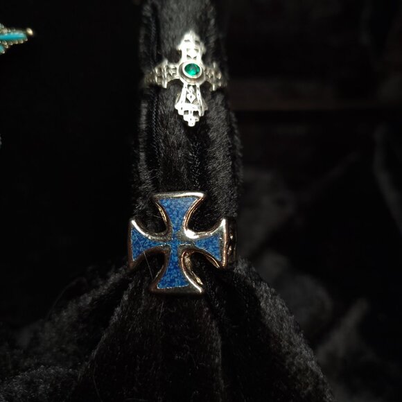 Vintage Faux Turquoise Silver Tone Cross Pendant Necklace and two Rings - Picture 8 of 13
